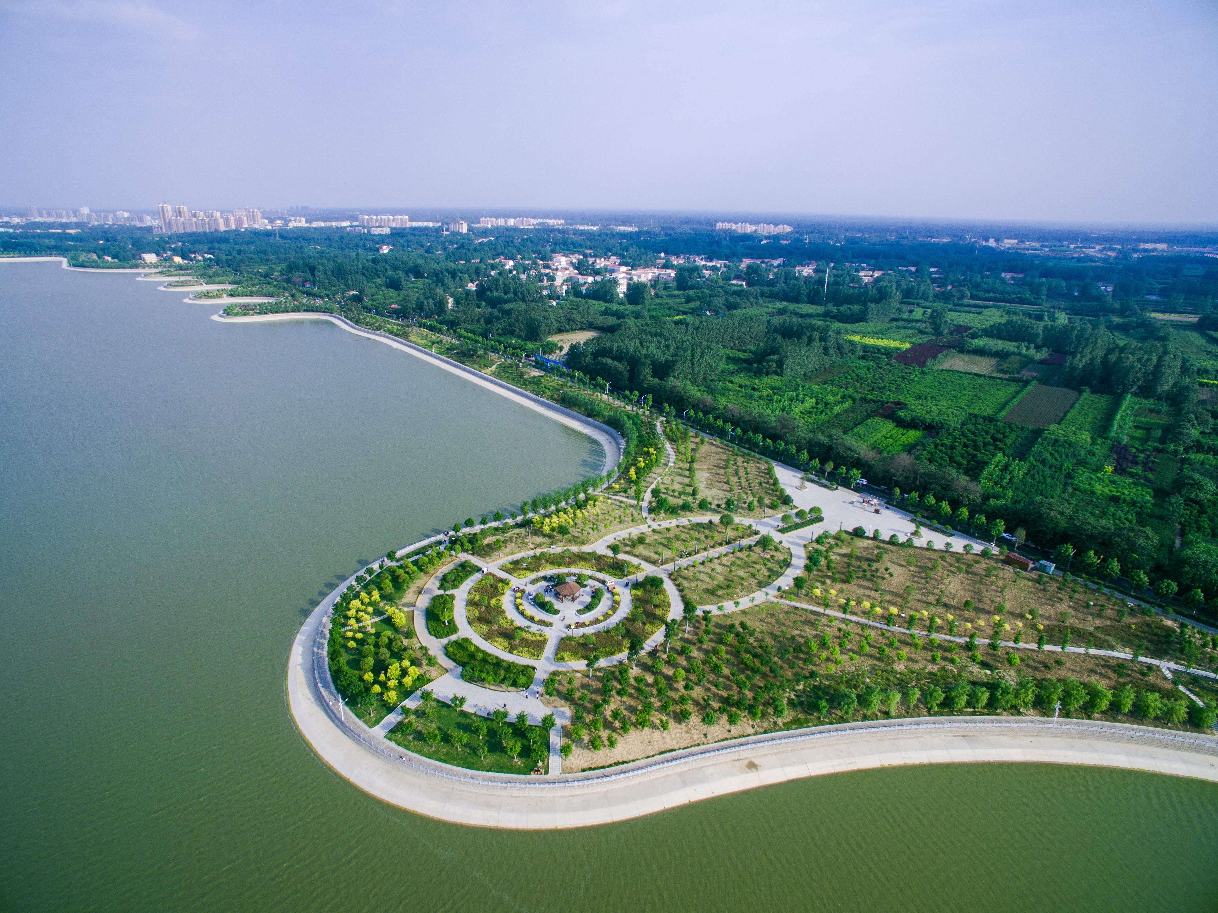 不负韶华击奋鼓看鄢陵如何以项目为王实干为先开新局