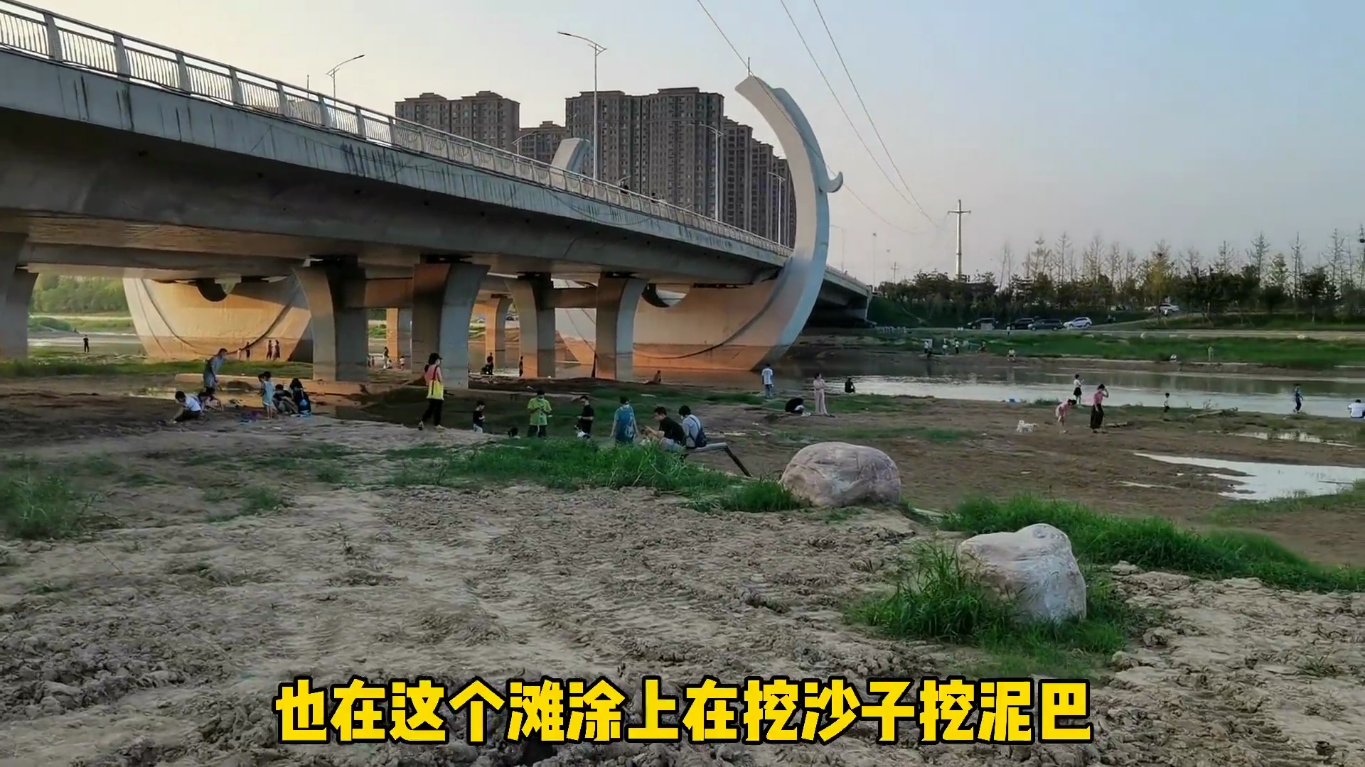 正值主汛期提醒鄭州市民遠(yuǎn)離河道