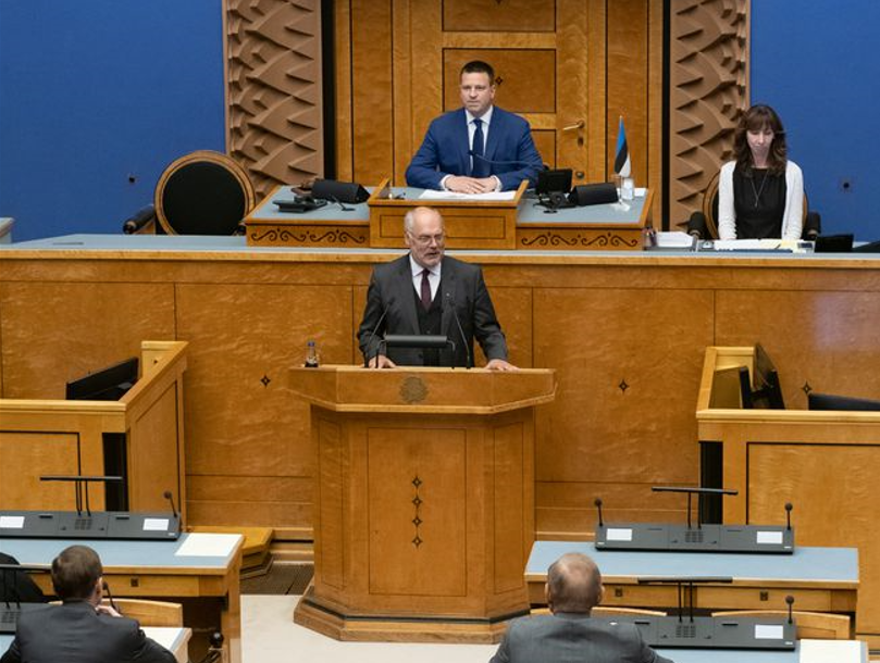 阿拉尔卡里斯当选爱沙尼亚新总统