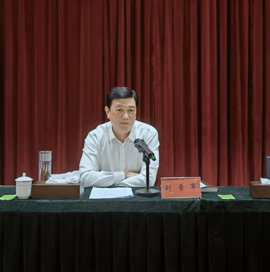 市委常委,市纪委书记,市监委主任李向前对工业园区安全生产工作的指示