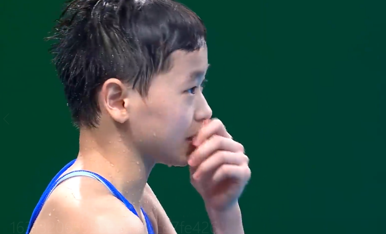 完美入水全红婵水花消失术训练集锦