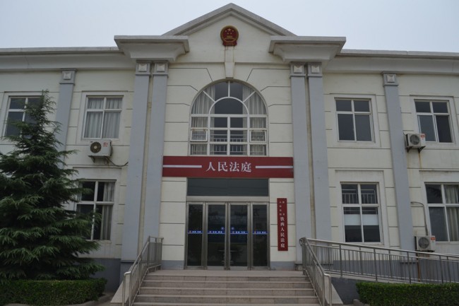 9月16日,淇县法院铁西法庭通过庭前调解和电话调解,一天内成功调撤两