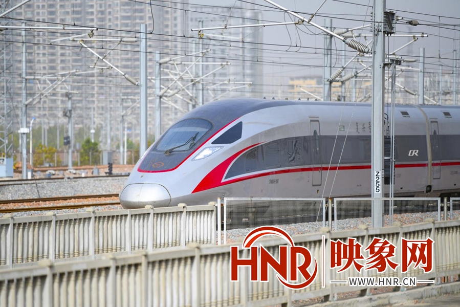 郑州铁路实施“一日一图”开行模式 助力旅客国庆假期出行