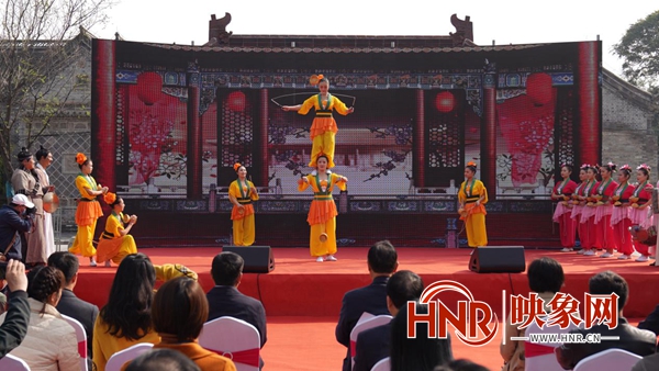第十五届中国收藏文化（开封）论坛开幕