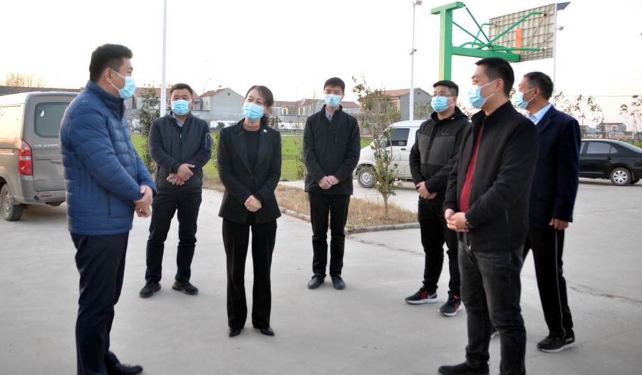 包公庙乡党委书记任兵建,乡长任广春等乡,村干部一