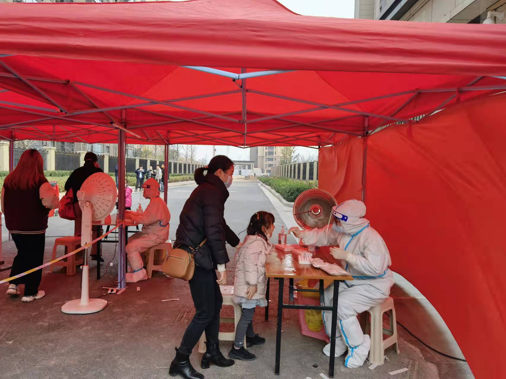 郑州第三针加强免疫和低龄儿童新冠病毒疫苗接种工作全面展开