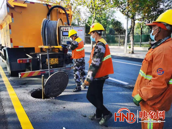 关注：郑州市政开展冬季大疏挖 全力贯通市区排水管网