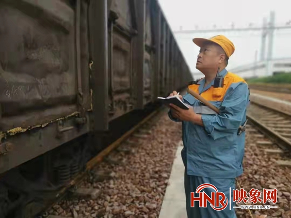 确保冬季铁路设备平稳运行 郑州北车辆段制订应急抢修预案开展应急演练