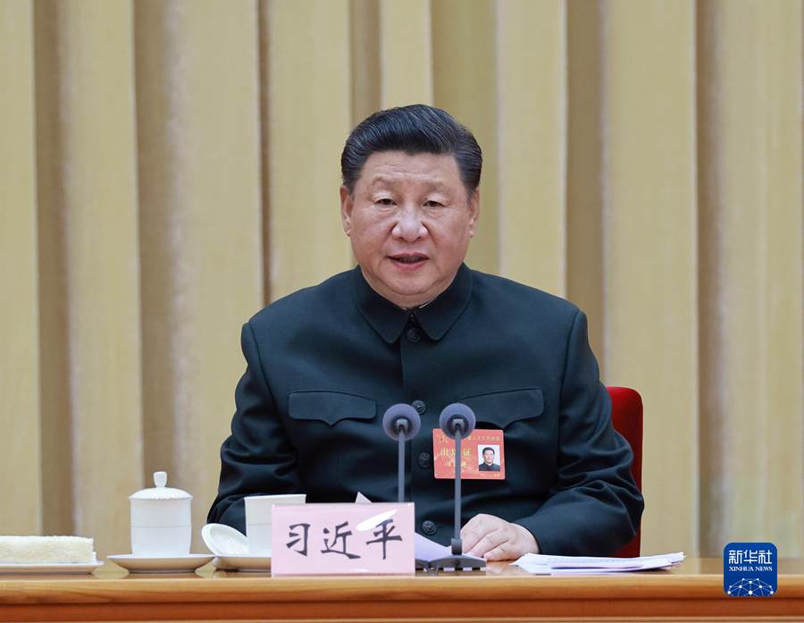 习近平：聚焦实现建军一百年奋斗目标