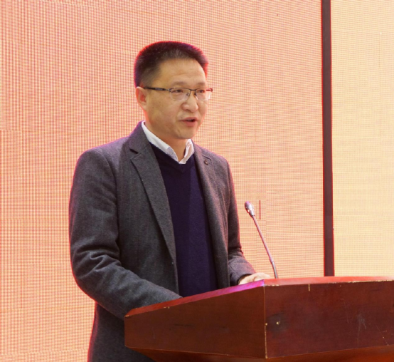 许昌市慈善总会会长郑传德作典型发言