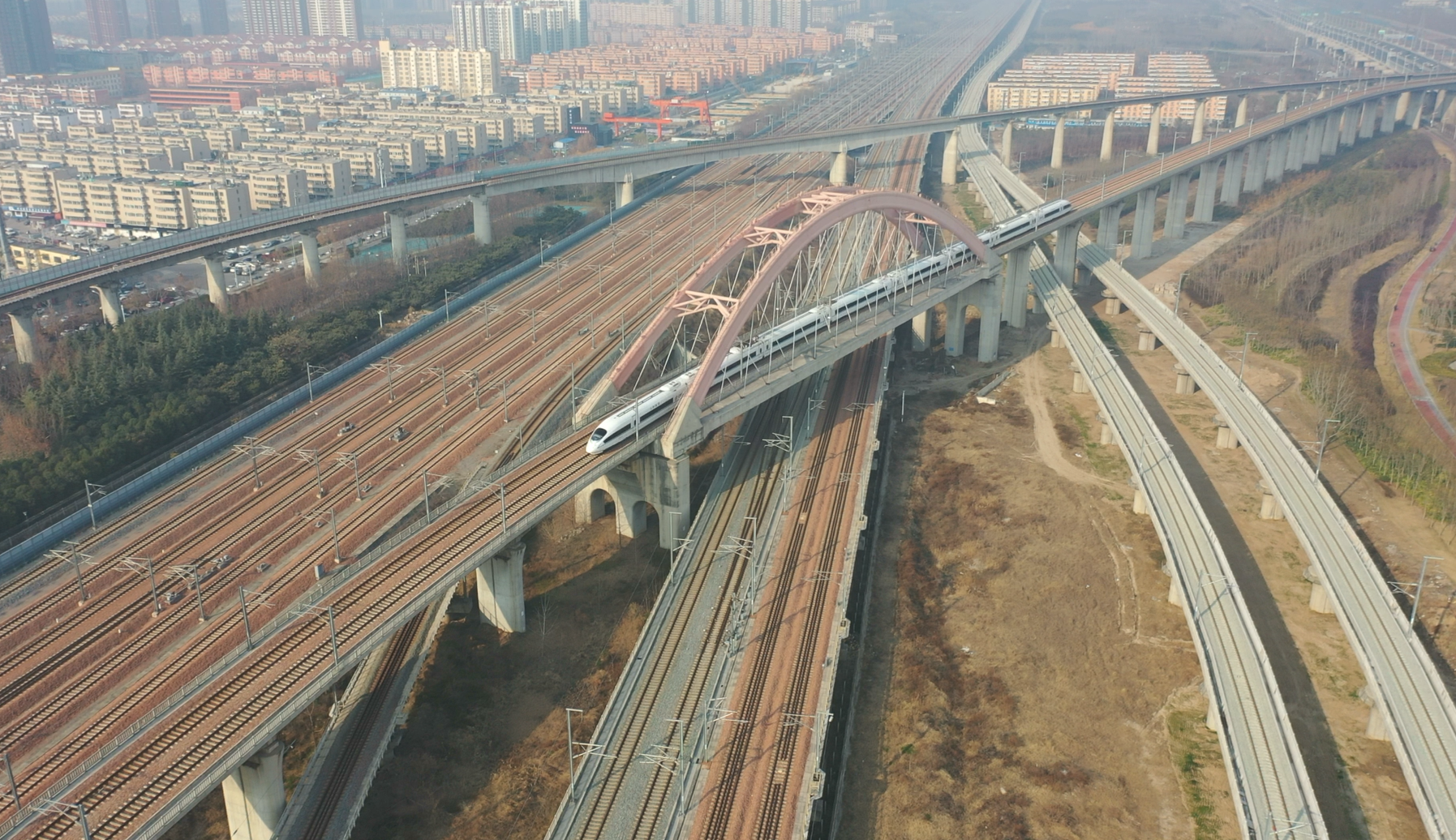 郑州铁路2022年1月10日起实行新的列车运行图 新图车票今起发售