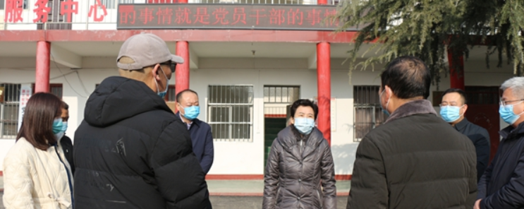 新乡市凤泉区委书记杨洁开展春节走访慰问活动