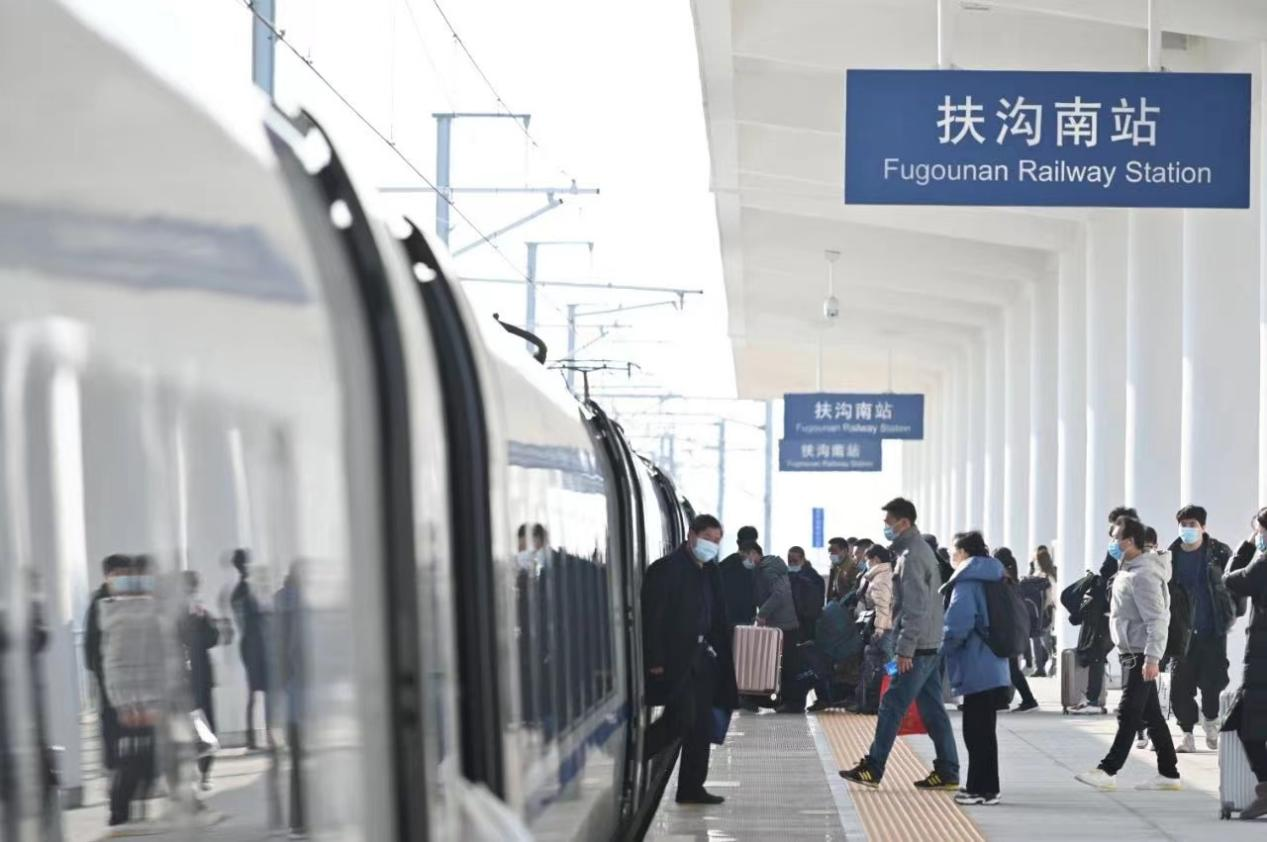 周口扶沟南站新春运