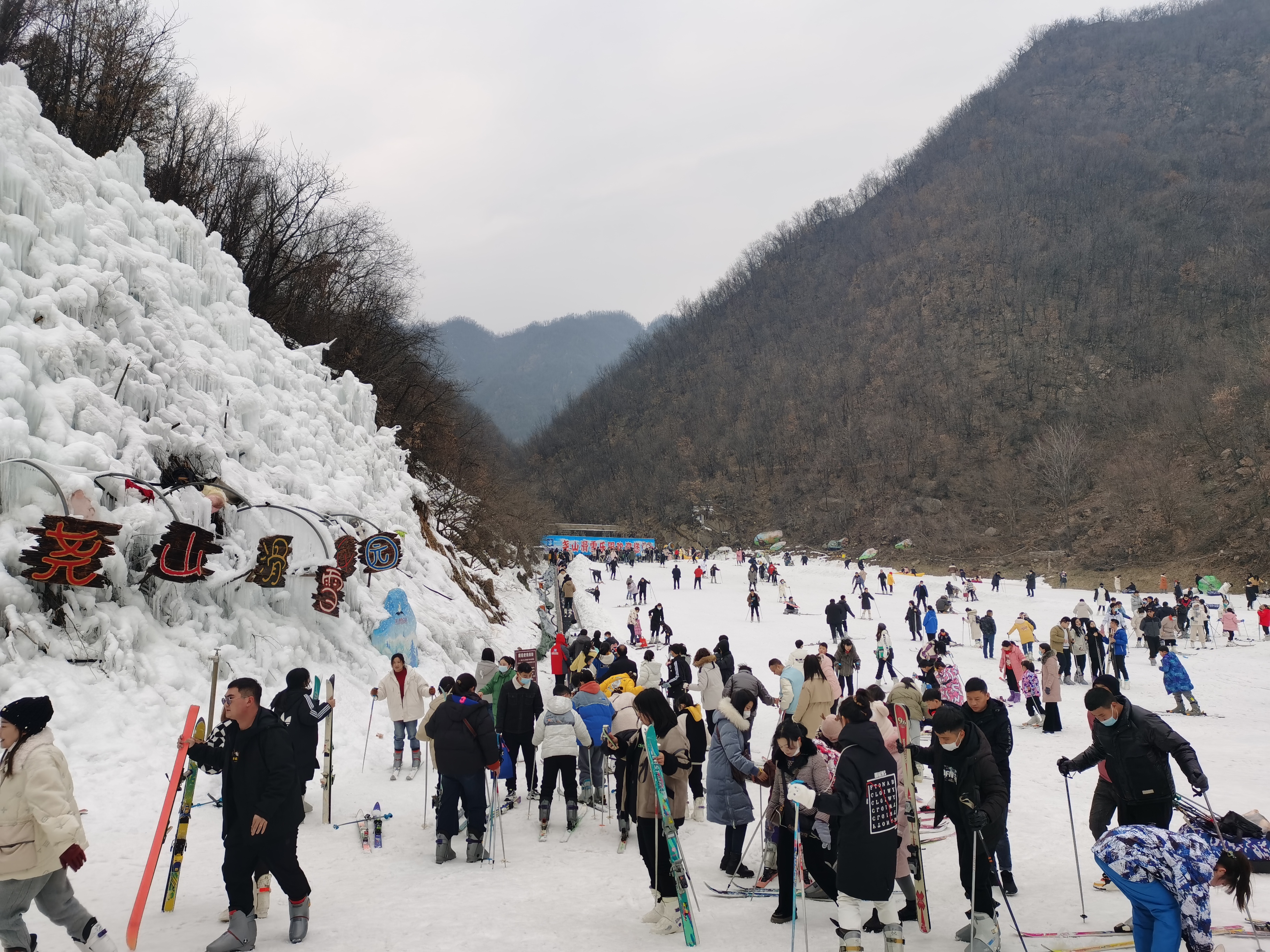 冬奥会带动“冰雪热” 河南冰雪运动游客明显增多