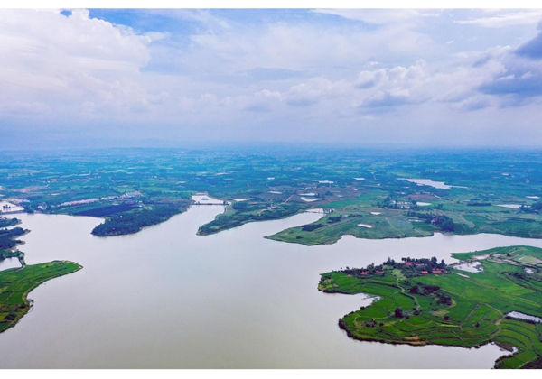 潢川县仁和镇连岗村四色渲染美丽宜居乡村