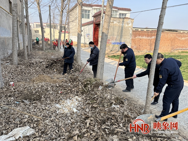 安阳县城管局开展农村人居环境整治工作