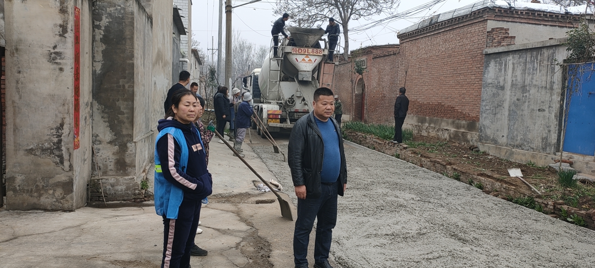 安阳市殷都区曲沟镇加强村居道路建设助力人居环境提升