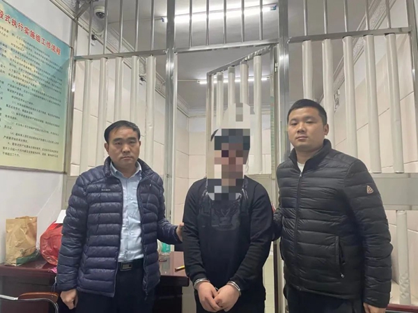 襄城县法院院长审理拒执案  严打拒执犯罪不放松