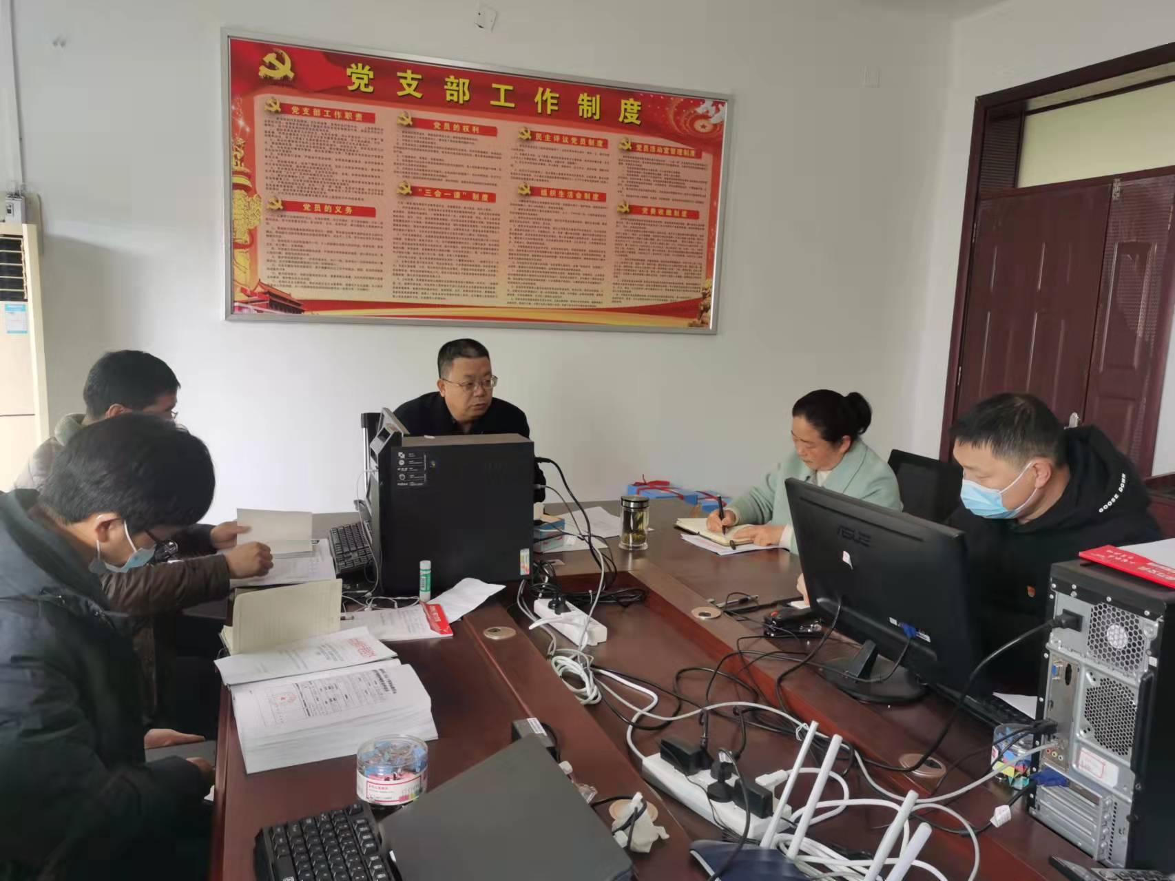 周口市太康县纪委监委驻政府办公室纪检监察组深入审计一线并进行廉政