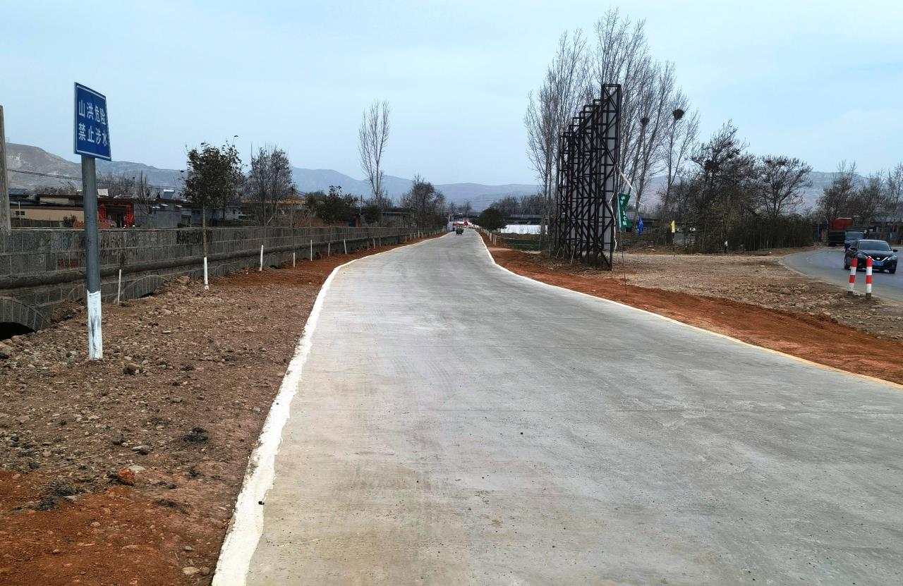 新乡卫辉建设四好农村路助力乡村振兴