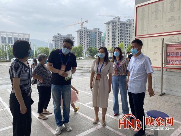 年轻干部要在“中原更加出彩”中冲锋在前