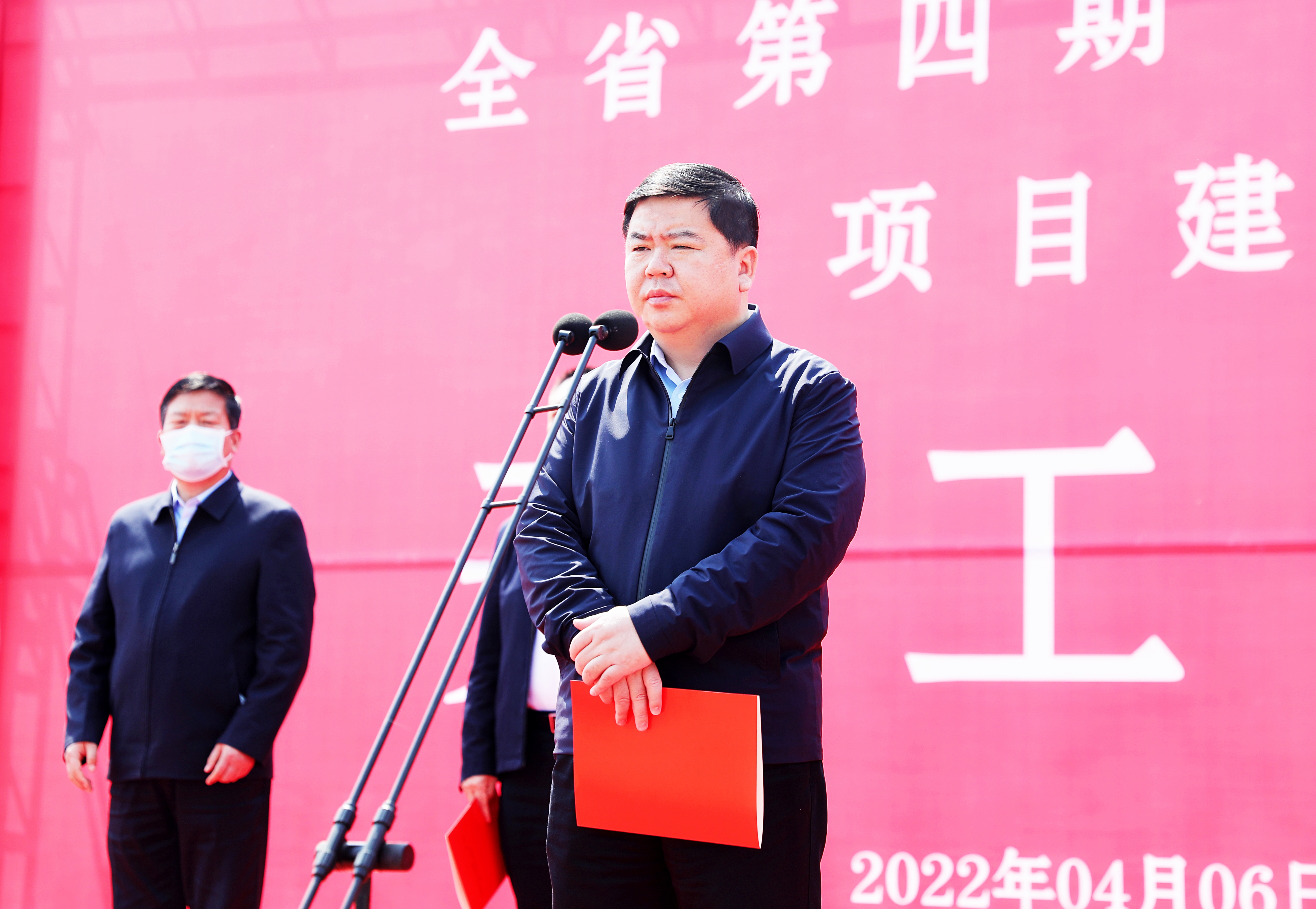 鹿邑与全省同步举行第四期三个一批活动