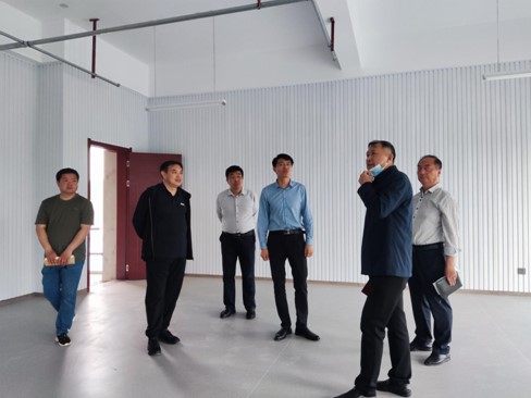 陈海青督导中共滑县县委党校新校区项目建设工作