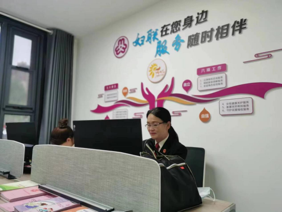淇县妇联“向阳花工作室”打造平安家庭创建升级版