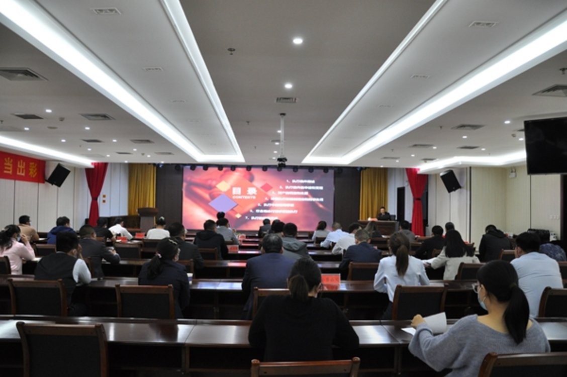 鹤壁淇滨区法院送法进企业 助力营商环境建设