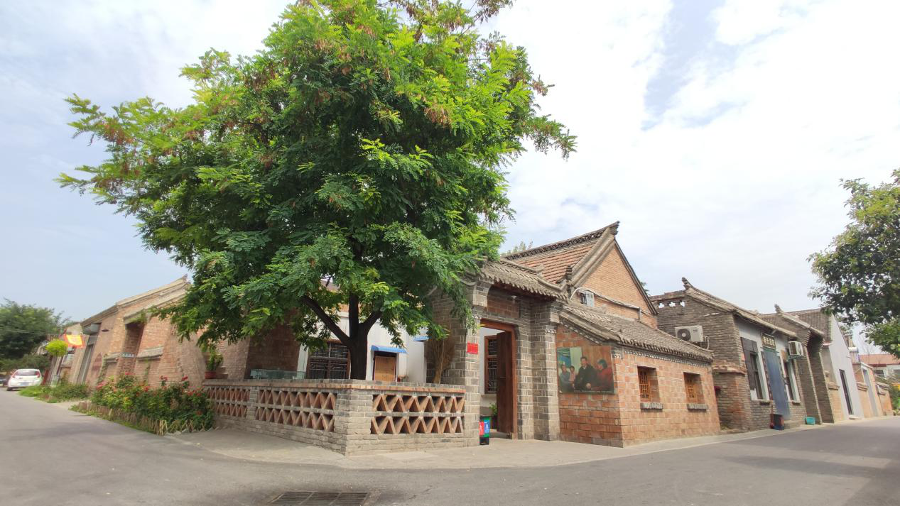 红色东坝头镇镶嵌闪亮在九曲黄河最后一道弯上兰考县东坝头镇社会发展