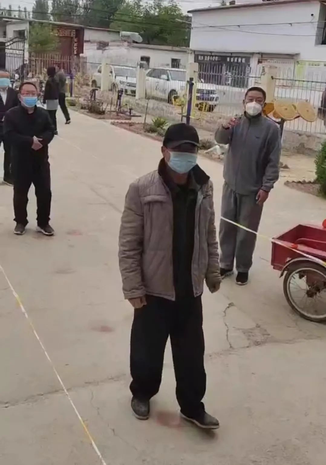 台前县人大代表展风采勠力同心抗疫情