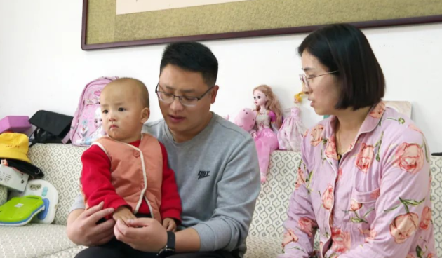 范县双警夫妻：把“警察蓝”穿成一辈子“情侣装”