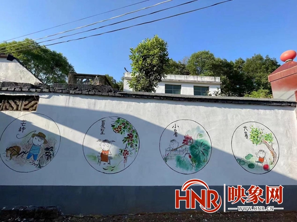 淅川县上集镇：乡村彩绘文化墙成靓丽风景线