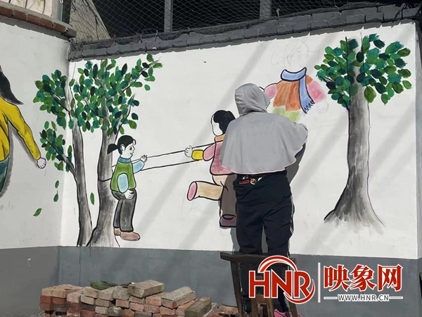 淅川县上集镇：乡村彩绘文化墙成靓丽风景线