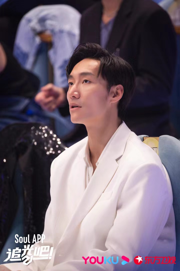 被哥哥们疯抢是什么感受大神张傲月这么多年的努力没有白费