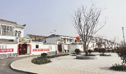 浚县小河镇牢记嘱托重建美好家园